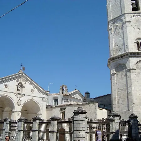 La Casa Romantica